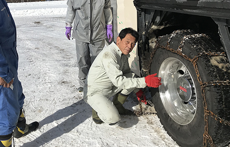 雪上訓練（チェーン脱着）